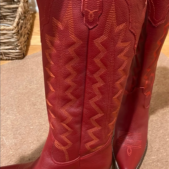 Dingo Red Heeled Boots - Picture 4 of 5